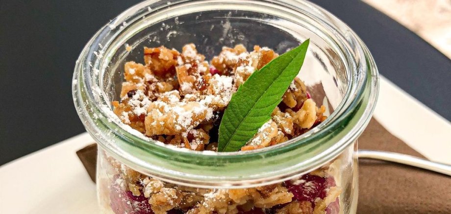 Dessert in einem Gläschen