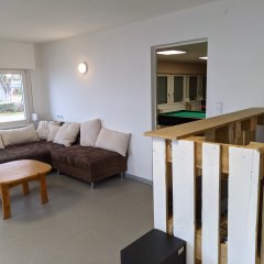 Sofa im JUZ Geisenheim