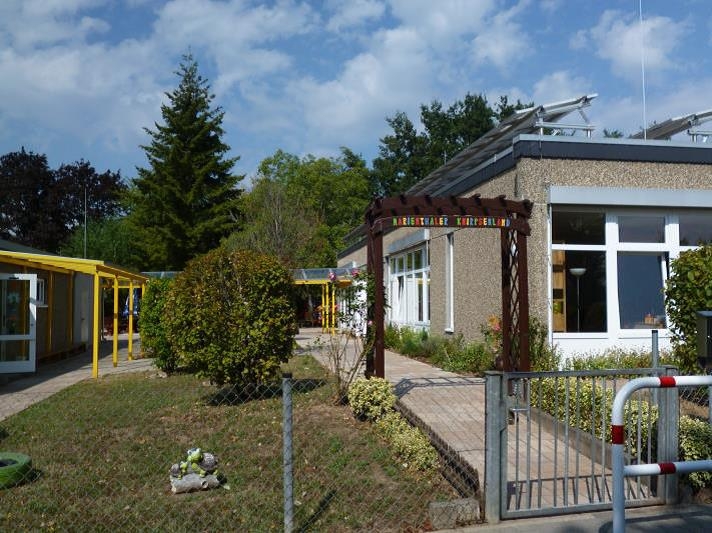 Marienthaler Knirpsenland eingangs tor