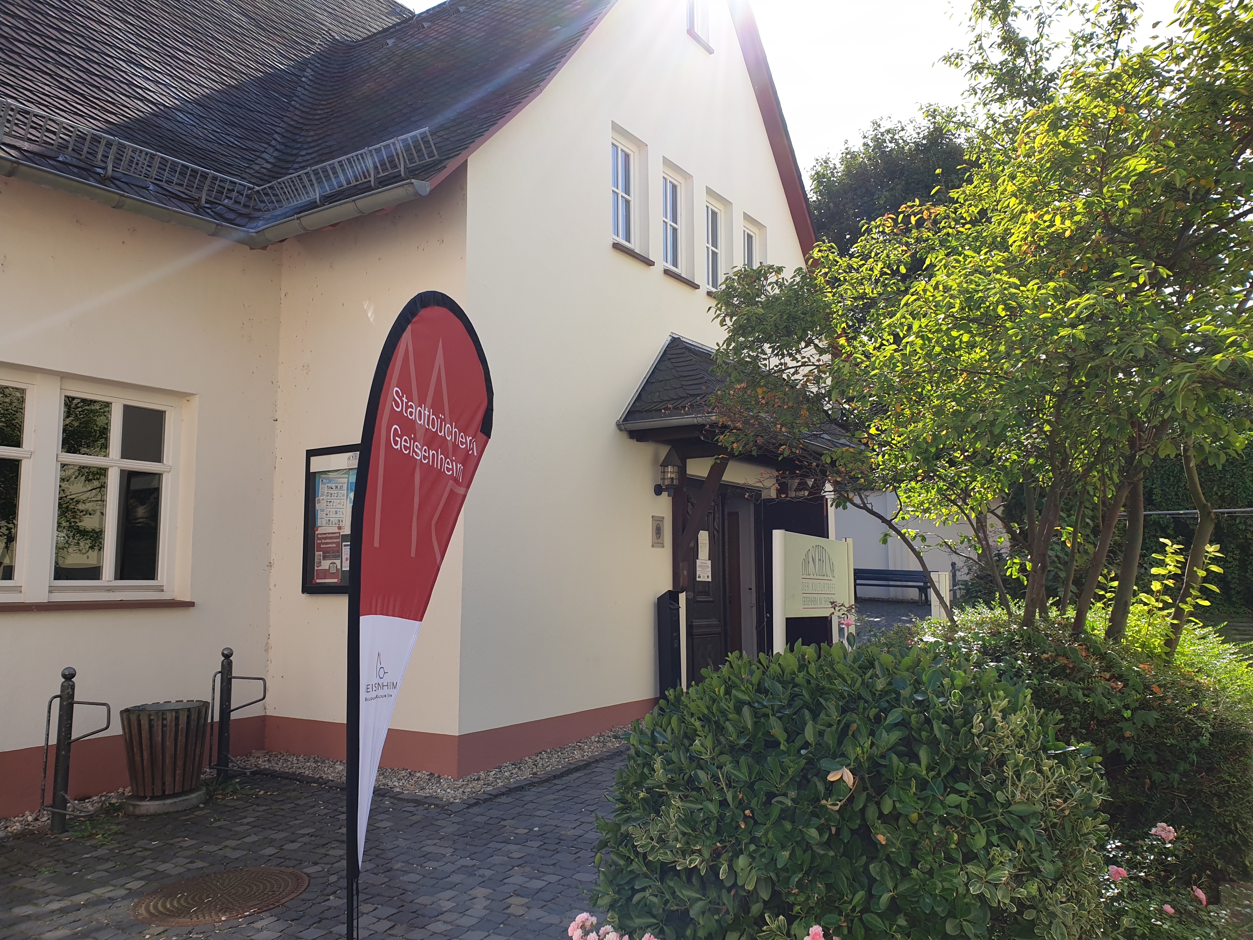 Eingang Die Scheuene