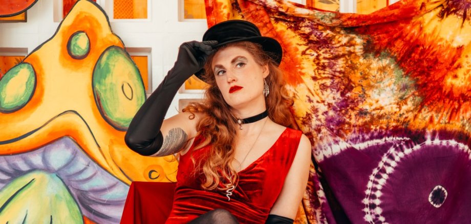 Marie Hartmann im Bühneoutfit