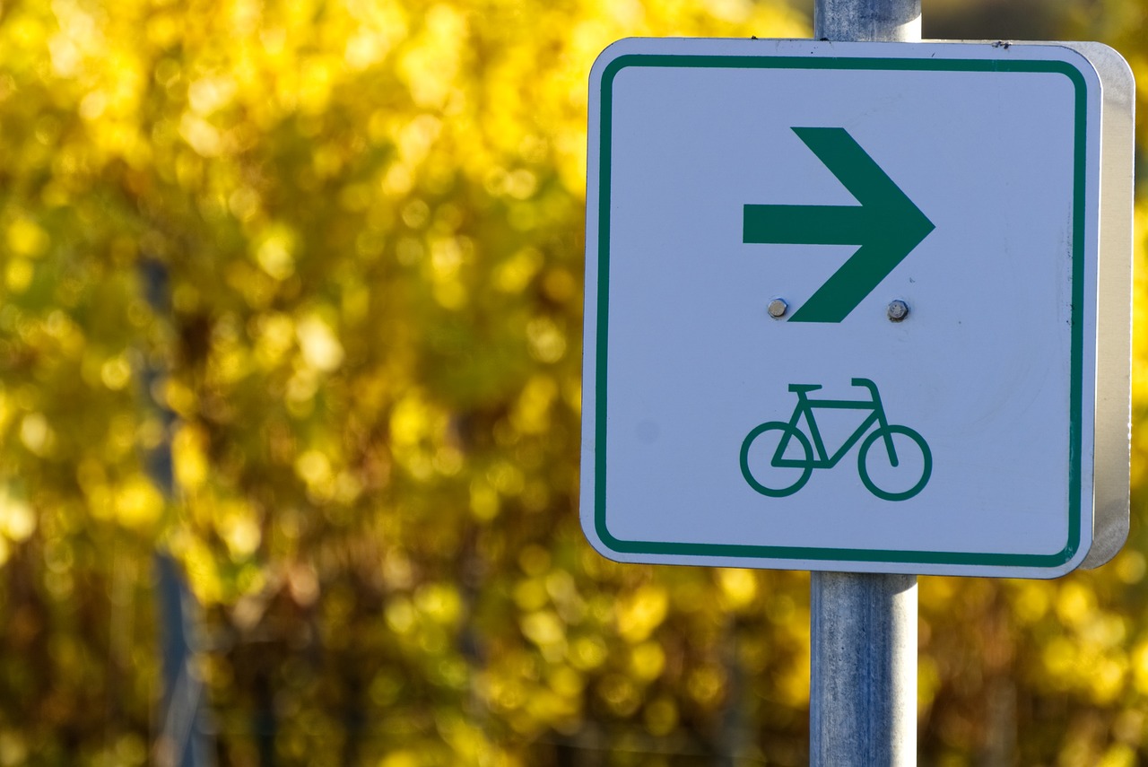 Schild Fahrradweg