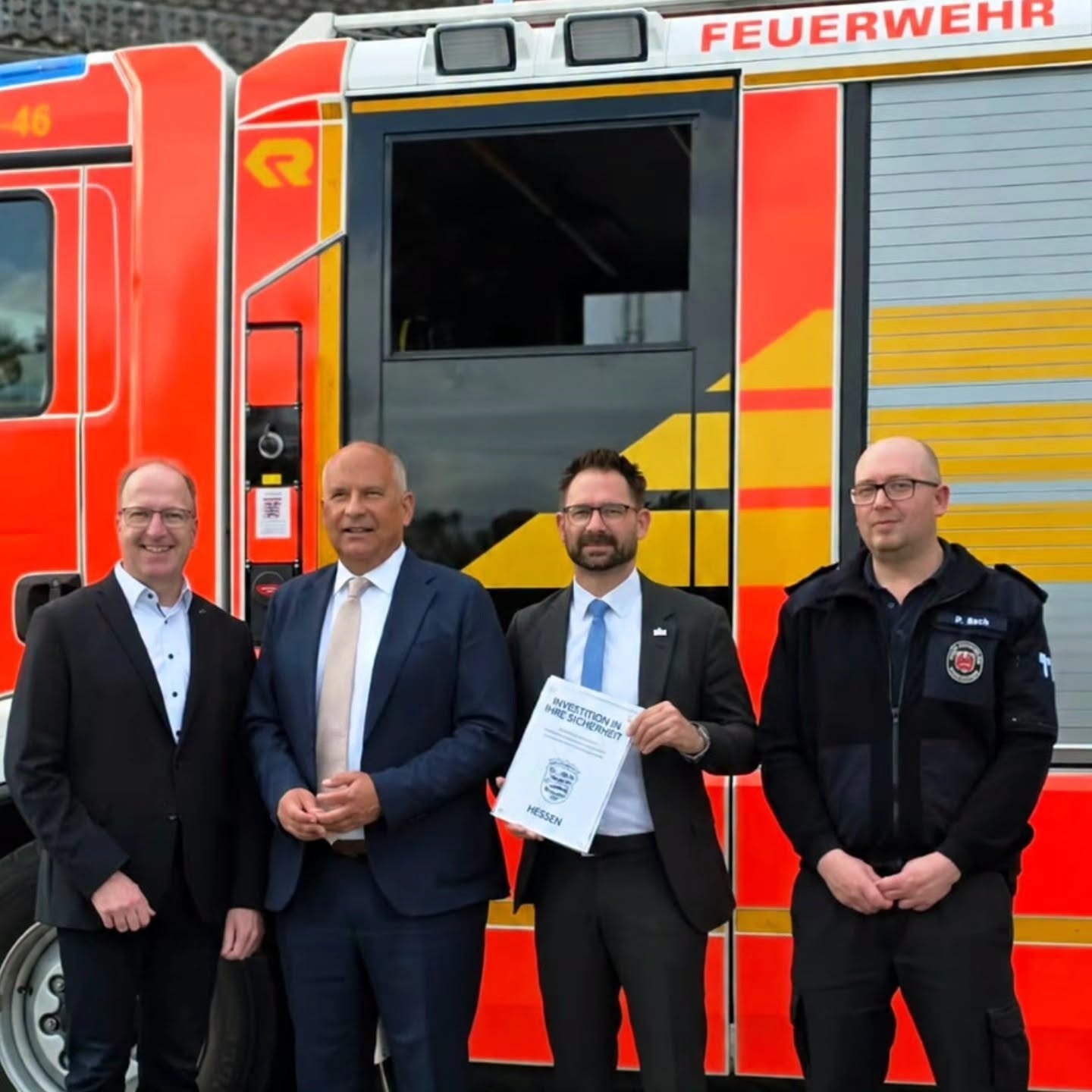 Übergabe Fördermittelbescheid Ingo Schon, Roman Poseck, Christian Aßmann und Peter Bach
