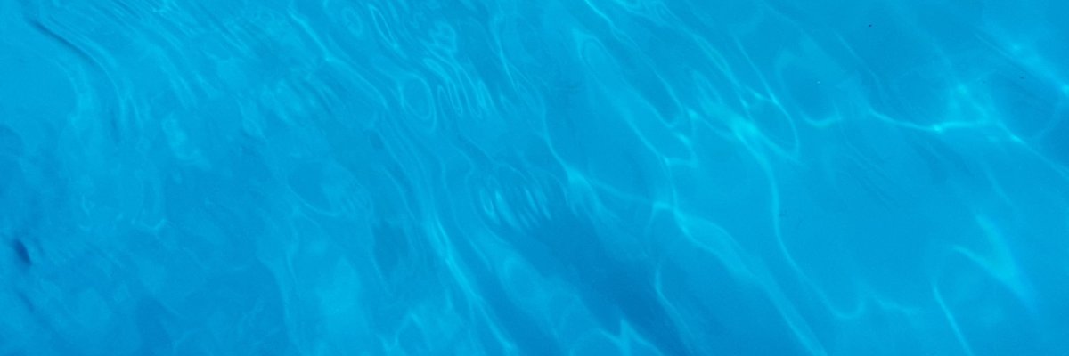 Blaues Wasser