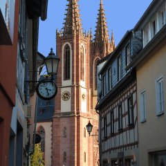 Dom Altstadt blauer Himmel
